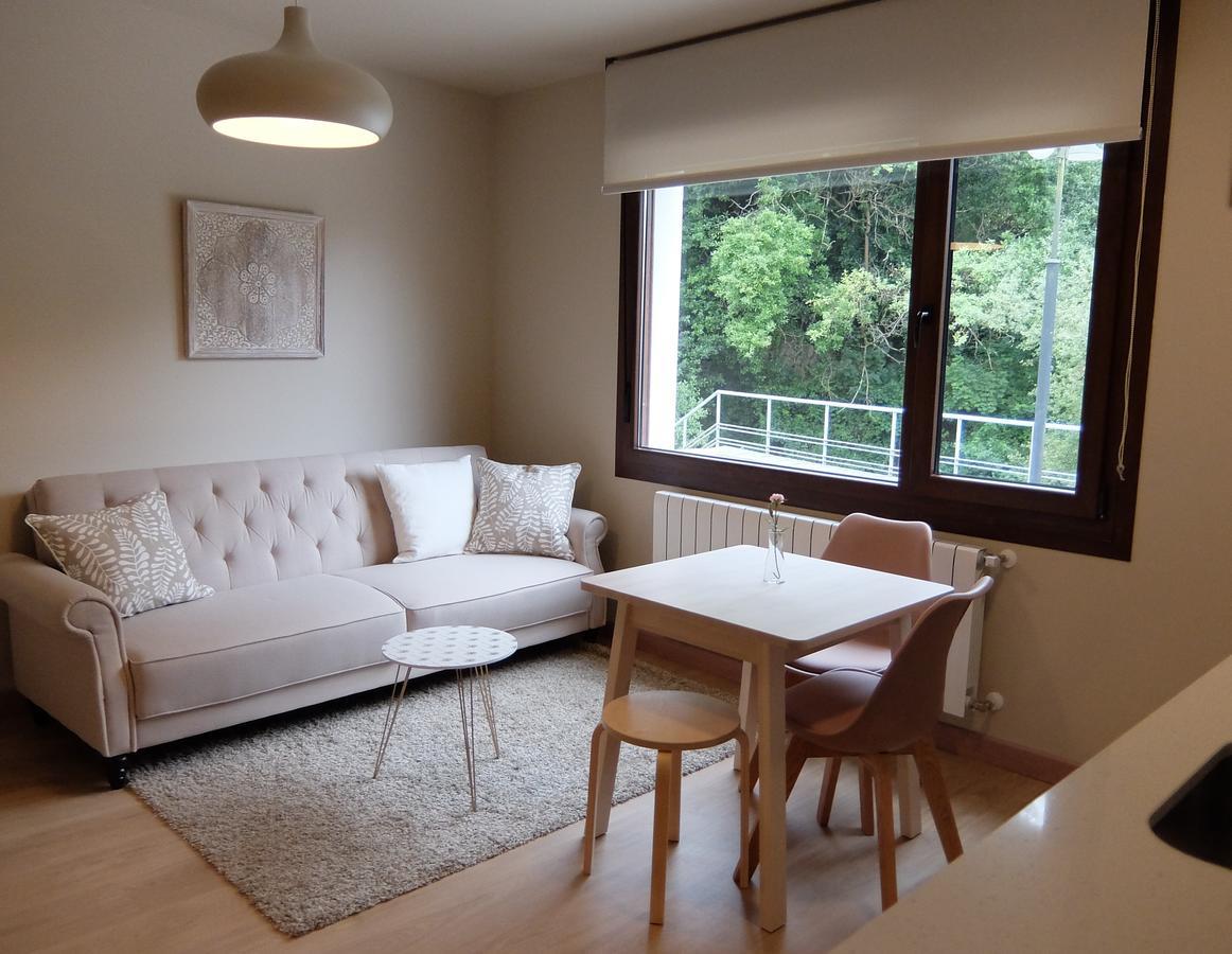Apartamentos La Senda De 利亚内斯 外观 照片