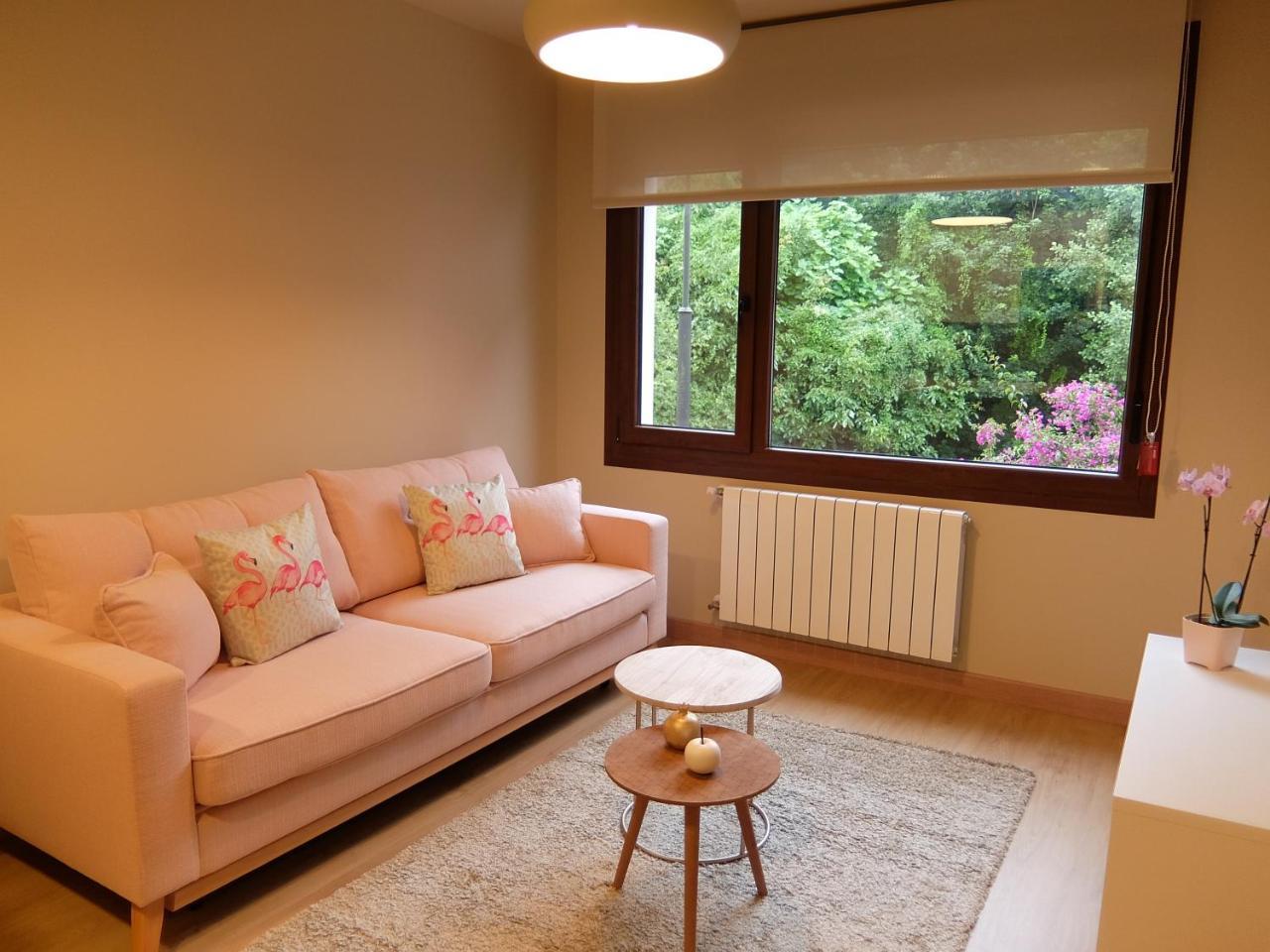 Apartamentos La Senda De 利亚内斯 外观 照片