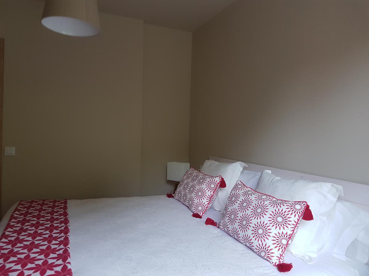 Apartamentos La Senda De 利亚内斯 外观 照片